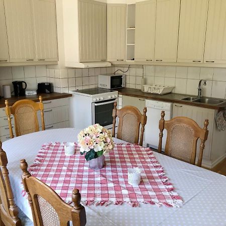 Egen Laegenhet I 2-Familjshus Pa Landet. Villa Tierp Dış mekan fotoğraf